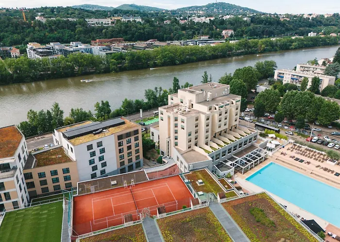 Resort: Hôtel Lyon Métropole