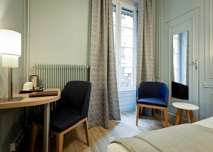 Hôtel accueillant les animaux: Hôtel du Dauphin